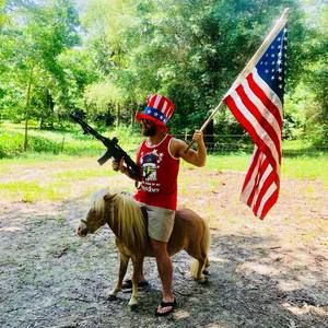 Meet your Posher, Blake